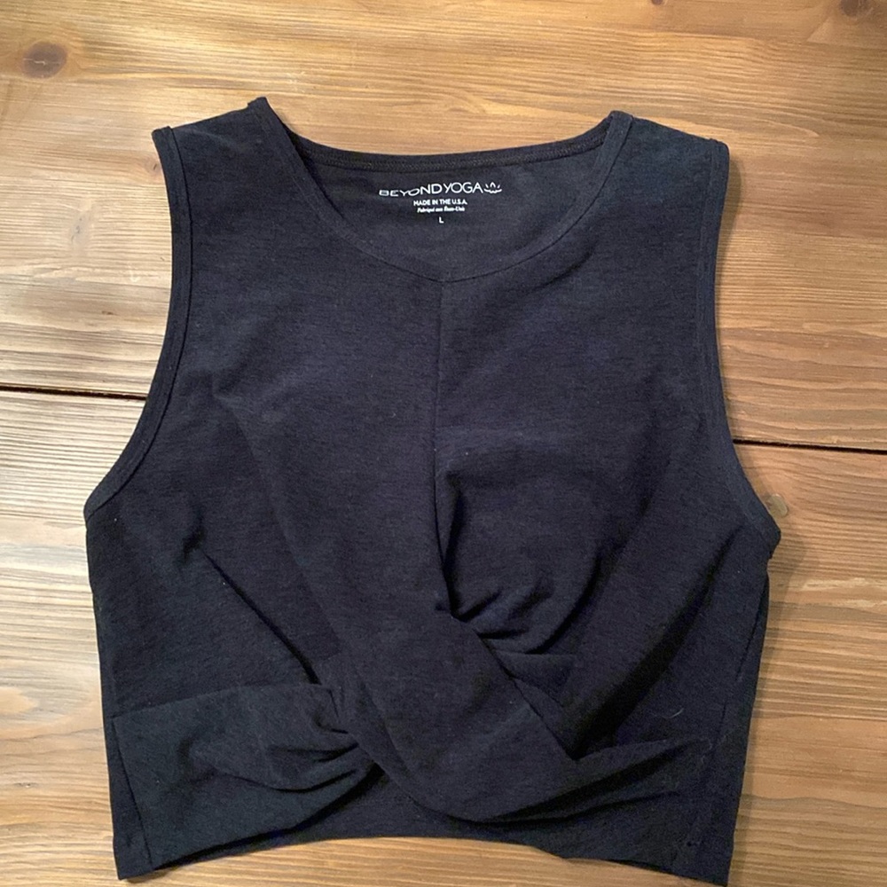 Beyond Yoga cropped tank/bralette